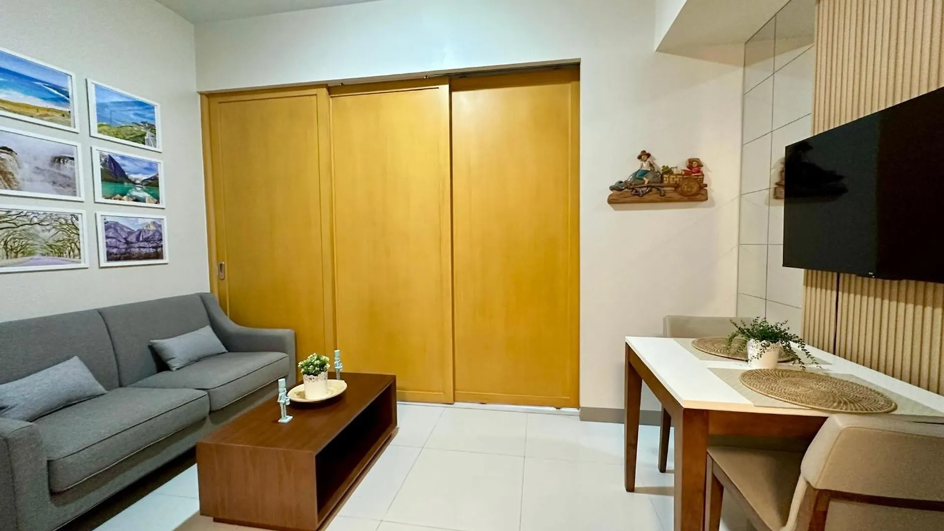 Apartment 1 Bedroom Uptown Bgc Cozy Condo Netflix 200Mb Wi-Fi Manila