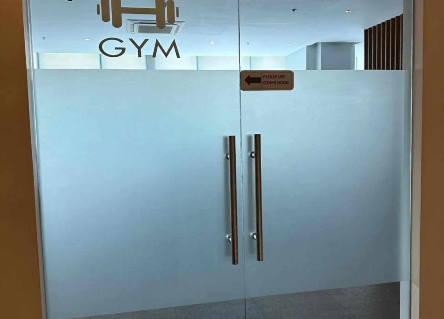 1 Bedroom Uptown Bgc Cozy Condo Netflix 200Mb Wi-Fi Manila