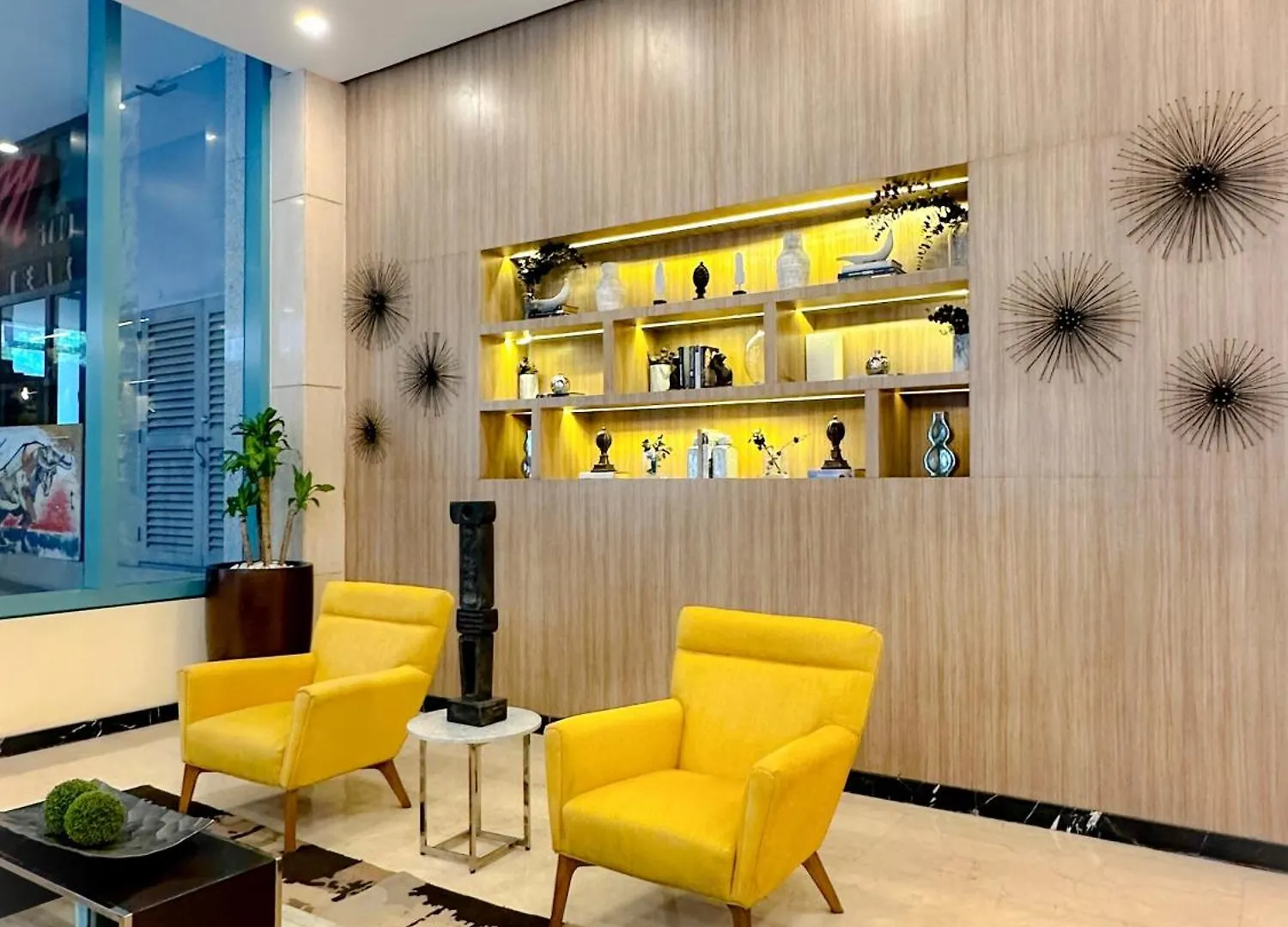 1 Bedroom Uptown Bgc Cozy Condo Netflix 200Mb Wi-Fi Manila 0*,  Philippines