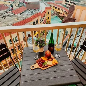 Apartment Venice View Balcony At Mckinley Hill, Manila