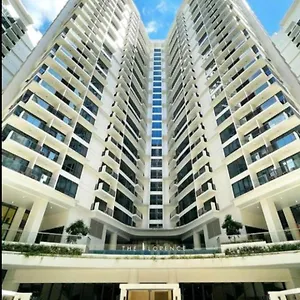 Apartment Grand Canal Penthouse!, Manila
